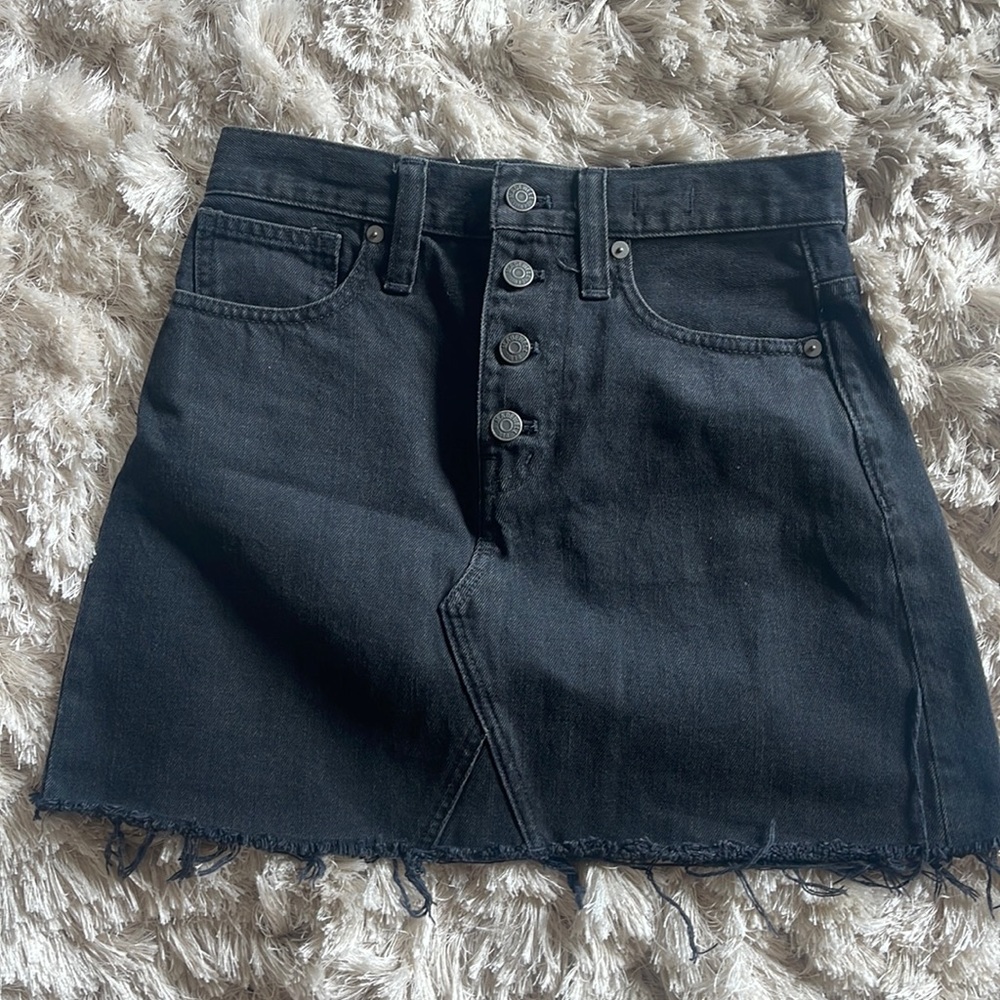 Madewell Black Denim Skirt Like New! Size 24